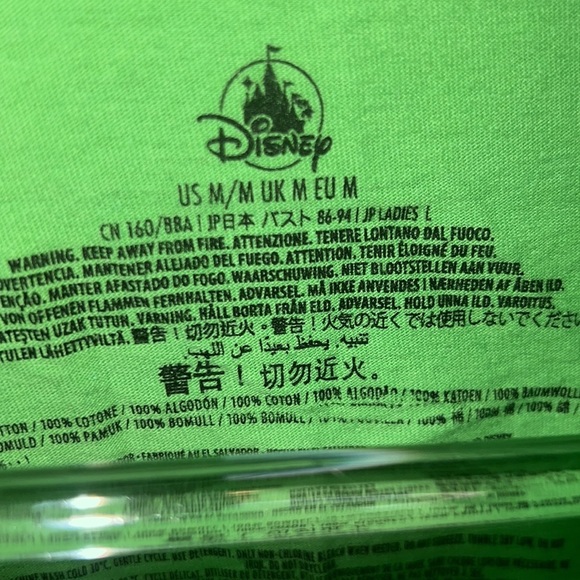 Men’s Green Disney Graphic T Shirt “My Favorite place with my favorite pals” - Picture 4 of 6